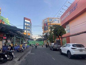 bán nhà 4.5x20m, 1lầu giá 11.4tỷ, 142 nguyễn thị thập p.bình thuận - quận 7