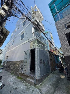 nhà chính chủ cần bán nhanh 5, tỷ 700 tl đừơng bùi huy bích f12-q8