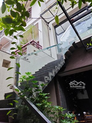 cho thuê mặt bằng kinh doanh tầng 1 và 2