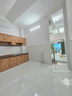 bán nhà đẹp 4 tầng trung tâm tân bình, sát chợ vải, vài bước ra mặt tiền, giá chỉ nhỉnh 7 tỷ