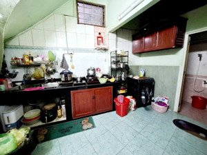 bán nhà huỳnh mẫn đạt 37m² 2 tầng - 10 tỷ - mặt tiền quận 5 thích hợp xây mới