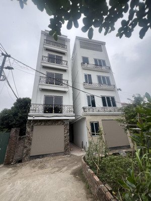 bán nhà 5 tầng liên mạc, bắc từ liêm ô tô đỗ cổng, gần trường học, giá nhỉnh 5 tỷ