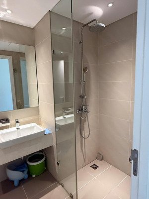 [gía cực tốt]bán căn 3pn tại đảo kim cương, 2 mặt sông full kính đẹp lung linh( còn thương lượng)