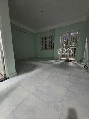 bán căn góc 2 tầng, đường lê văn lương, hẻm xe hơi, giá 4,8 tỷ