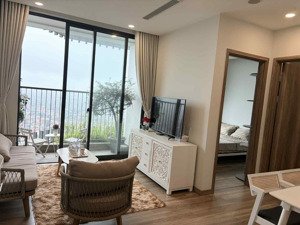 cần bán căn hộ 2pn 2wc 58m2 đủ đồ view sống hồng toà r3 onsen ecopark.hl ạ