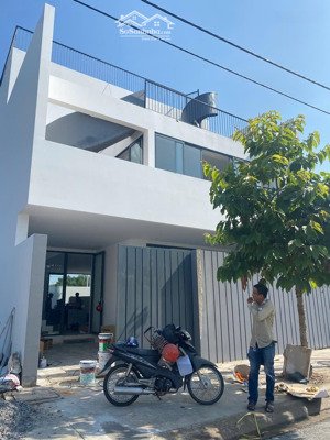 bán nhà mặt phố tại saigon village, 6 tỷ, 160m2, đẹp, nhiều tiện ích