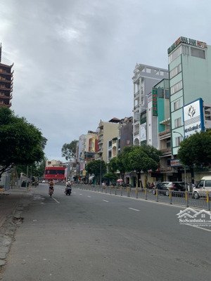 (hot) và hiếm mt cộng hòa 28m x 39m cộng nhận 1100m2 giá 280 tỷ còn tl