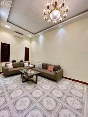 Bán nha Kim Giang 55m2 nhà đẹp mặt tiền rộng 7 tầng thang máy 21.9 tỷ