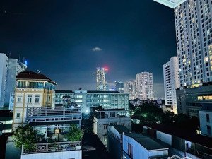 bán tòa nhà 8 tầng mặt phố vương thừa vũ 190m2 mặt tiền 12m biểu tượng vị thế doanh nghiệp hàng đầu