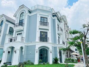 CHO THUÊ TẦNG BIỆT THỰ BOUTIQUE CĂN GÓC VINHOMES GRAND PARK VỊ TRÍ ĐẸP ĐÔNG ĐÚC DIỆN TÍCH LỚN