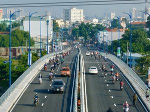 nhà 4 tầng dt 120m ( 5 x 24 ) mặt tiền kinh doanh/ đường 297 đỗ xuân hợp, phước long b q9