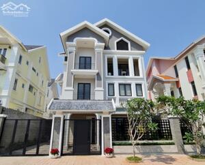 Biệt thự đơn lập full nội thất thiết kế theo tông nhà đường liên phường