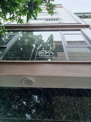 bán nhà long biên, cổ linh, cạnh aeon, 40m2, ô tô, thang máy, 6 tầng, full nội thất, 8,79 tỷ.