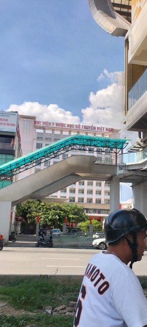 bán nhà quang trung hà đông 33m, 6tầng, giá nhỉnh 7 tỷ, thang máy, gần ô tô, ở và kd online.