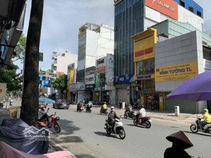 cần bán khuôn đất đẹp hẻm xe hơi bùi đình túy. dt: 7x20m. phù hợp xây tòa nhà. cần bán gấp 13.8 tỷ