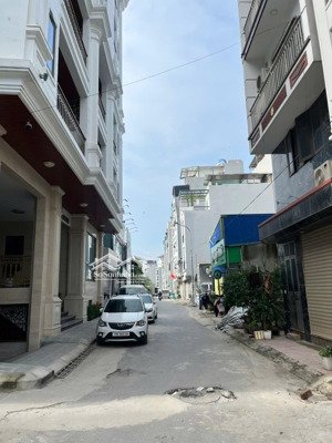 bán nhà 7 tầng thang máy căn hộ dịch vụ minh khai, bắc từ liêm dòng tiền 50tr/tháng vị trí: