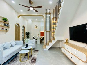 xe hơi tới nhà - vị trí đẹp 1p ra siêu thị emart2 - gần mặt tiền quang trung - ngang 7m cực thoáng