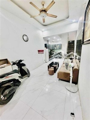 hiếm! nhà lô góc 2 mặt thoáng - phố yên lãng, đống đa