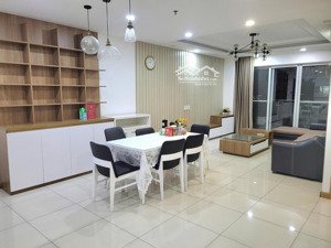 chính chủ cần bán căn 3pn 2wc 123m2 tại chung cư cosmo city full nội thất