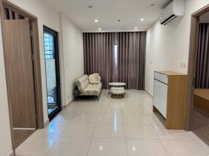 cần bán căn hộ vinhomes smart city 61,5m²