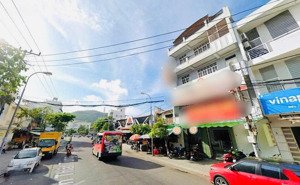nhà 4 tầng mặt tiền ở nha trang - cách biển 300m - ngay tôn thất tùng