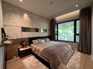 chính chủ cần bán 2pn ban công lồi giá rẻ nhất infiniti-keppel, sắp nhận nhà lh: 