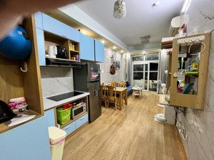 cần bán gấp căn hộ âu cơ tower quận tân phú, 53m2 -2pn-1wc, tặng nội thất, sổ hồng, lh: 