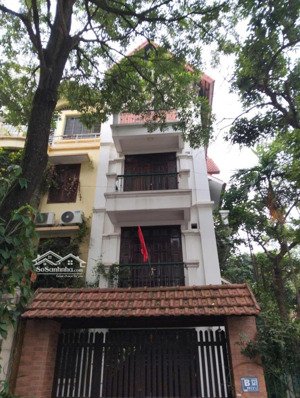 bán nhà đường khuất duy tiến 150m2 x 4 tầng, mặt tiền 7 m, ô tô tránh, 42 tỷ