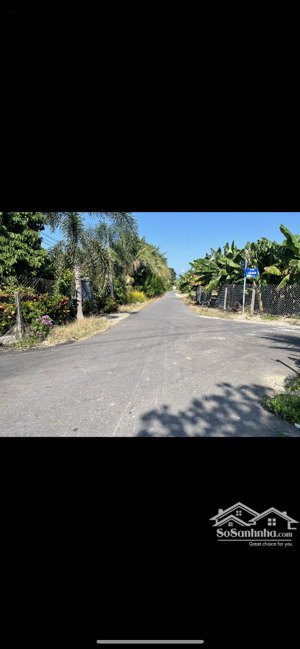 đất full thổ cư, không ngập, đường nhựa, bán kính 500m uỷ ban, trường học, cụm công nghiệp!