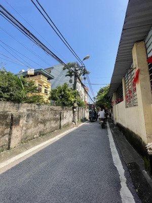 đất vuông đẹp 50m mặt ngõ ô tô tránh kinh doanh siêu đỉnh