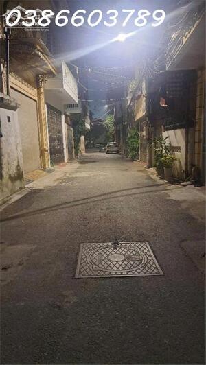 BÁN ĐẤT TẶNG NHÀ 84.5M² – MẶT TIỀN 4.9M – KHU PHÂN LÔ QUÂN ĐỘI 918 PHÚC ĐỒNG – Ô TÔ VÀO NHÀ – 22 TỶ