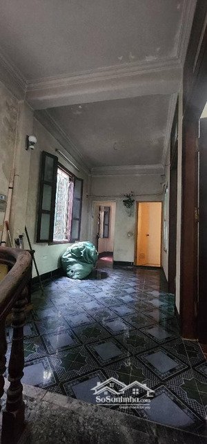 bán đất đào tấn mặt tiền rộng,gần phố ,xây ccmn hợp lý