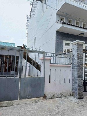 siêu hời! nhà 2 tầng 165m² cho thuê 14tr/tháng hẻm ô tô tô ngọc vân, chỉ 7 tỷ tam bình thủ đức