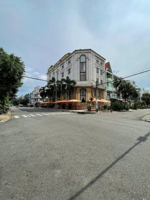 bán khách sạn góc 3mt tân tạo - bình tân (30x10) - hầm 5 tầng - hdt 300tr/th - bán 85 tỷ