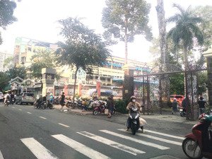 bán nhà trần bình trọng 163m2 - 2 tầng - 17.5 tỷ - mua đất tặng nhà khu đại học