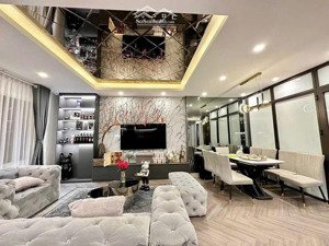 víp thanh nhàn ô tô vào nhà, phân lô, 2 thoáng, nội thất xịn xò, thang máy, 45m. về ở luôn sướng.