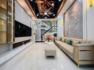 bán nhà 3 tầng hxh, 1 xẹt đường hiệp bình dt 80m2, shr, giá 7.5tỷ.