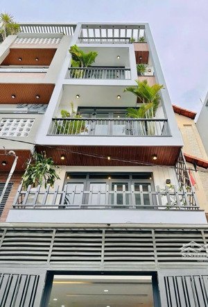 chủ kẹt tiền cần bán gấp nhà diện tích 58,2m2 giá 2tỷ1 đường tô ngọc vân phường thạnh xuân quận 12