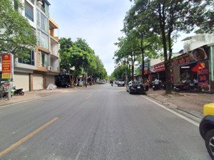 hàng hiếm! bán nhà việt hưng, long biên. 2 mặt tiền, vỉa hè, kinh doanh. dt152m, mt7m, chỉ 36 tỷ.