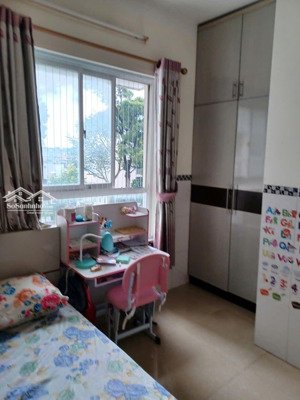 cho thuê căn hộ chung cư nguyên chí thanh, căn góc,tầng 6