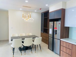 bán căn hộ 2 ngủ, 2 vệ sinh, 91m2 giá 8,4 tỷ, full nội thất đẹp ở ngay, lh 