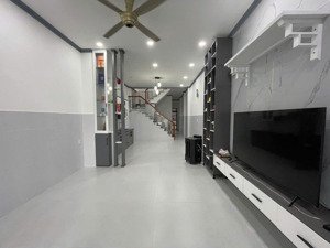 bán nhà hẻm 8m âu cơ, phường 14, tân bình; 4*10m; 4 tầng chỉ 8,3 tỷ