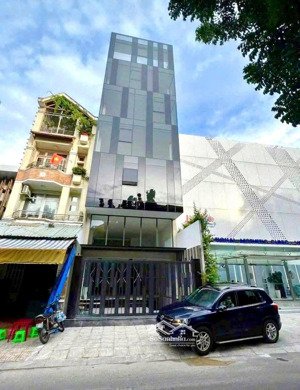 cho thuê tòa nhà mặt tiền đường cách mạng tháng 8, dt 5x27 trệt 5 lầu