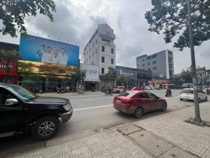 gđ cần bán căn nhà 6 tầng mặt đường lương ngọc quyến tp thái nguyên. dt 114m2 mặt tiền hơn 6m