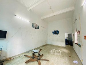 cần cho thuê nhà mặt đường cho thuê tại nhánh quán nam