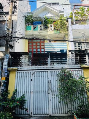 bán nhà hẻm 8m thông - (dt:5x14m) -trệt 2 lầu - ngay phạm huy thông