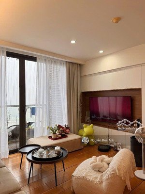 bán căn hộ 3pn 2wc, 128m2, full đồ, tháp đông tại indochina plaza hanoi, em đức: 