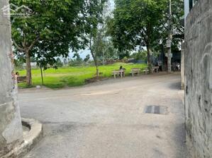 Bán 61m sẵn nhà Cấp 4 đường thông gần chợ và trường học giá 4,85 tỷ