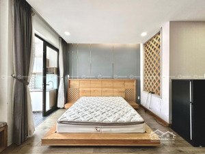 cho thuê căn hộ studio - ban công - diện tích rộng - full nội thất - hầm xe - gần etown tân bình