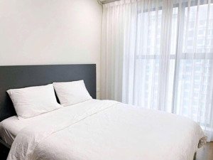 em trung bán căn 2n2vs toà r3 goldmark city giá 7,5 tỉ bao phí